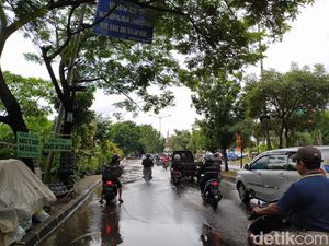 Bekasi Dikepung Banjir, Ini Jalan yang Bisa Diakses