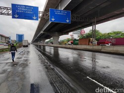 Sempat Terendam Banjir, Tol Jagorawi dan Cikampek Sudah Beroperasi Normal