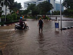 Duh, Kantor Sri Mulyani Kebanjiran!