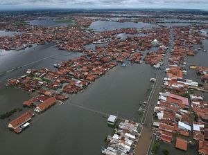 Banjir di Pekalongan Perlahan Surut Banjir di Pekalongan Perlahan Surut