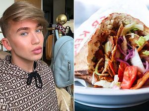 Makan Junk Food Selama Dua Minggu, Perut Mahasiswa Ini Nyaris Meledak