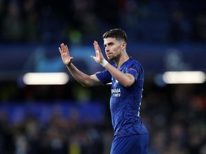 Sulit Dapatkan Aouar, Arsenal Coba Pinjam Jorginho dari Chelsea