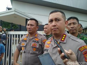 AEON Jakarta Garden City Diserang Warga, Polisi: Ada Miskomunikasi AEON Jakarta Garden City Diserang Warga, Polisi: Ada Miskomunikasi