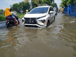 Hujan Deras Sejak Semalam, Beberapa Titik Kota Sidoarjo Banjir