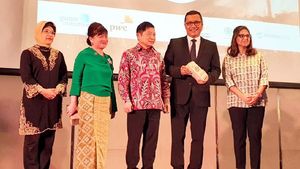 Menteri PPN Hadiri Sustainable Business Awards