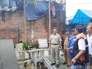 Dari Manggarai, Gubernur Anies Baswedan Cek Pintu Air Karet Dari Manggarai, Gubernur Anies Baswedan Cek Pintu Air Karet