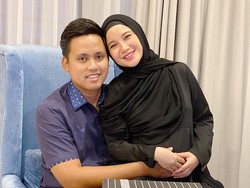 Hamil Besar, Chacha Frederica Sibuk dengan Bisnis Baru