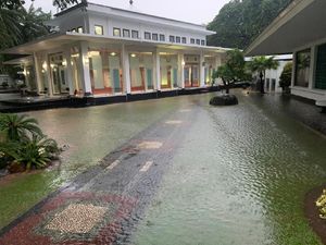 Video Istana Presiden Terendam Banjir