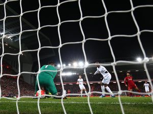 Andai Fabianski Nggak Blunder Andai Fabianski Nggak Blunder