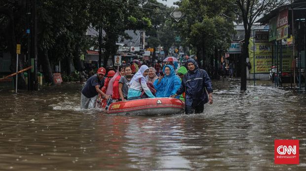 Banjir Rendam Ratusan Rumah di Maluku, 716 Orang Mengungsi