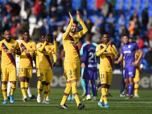 Pique: Barcelona Mungkin Bukan Favorit Juara Liga Champions, tapi...