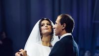 Eks Istri Sultan Malaysia Foto Bareng Ayahnya, Malah Dikira Nikah Lagi