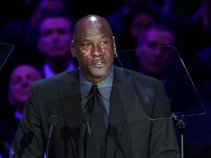Legenda Basket Michael Jordan Punya Tim NASCAR Buat Lawan Rasisme Legenda Basket Michael Jordan Punya Tim NASCAR Buat Lawan Rasisme