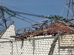 Begini Kondisi Rumah yang Rusak Parah Ditimpa Tower PLN Roboh di Rembang