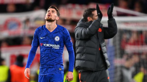 LONDON, ENGLAND - FEBRUARY 25: Jorginho of Chelsea reacts following defeat during the UEFA Champions League round of 16 first leg match between Chelsea FC and FC Bayern Muenchen at Stamford Bridge on February 25, 2020 in London, United Kingdom. (Photo by Clive Mason/Getty Images)