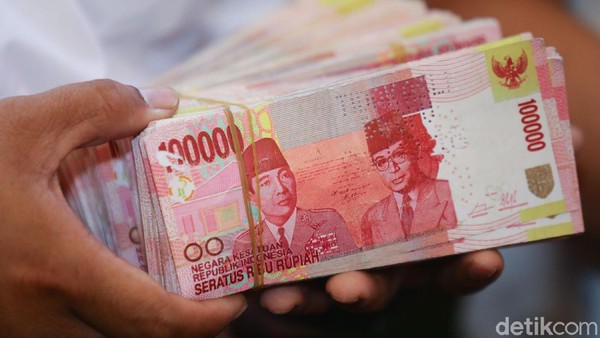 Momen BI Musnahkan 50.000 Lembar Uang Rupiah Palsu Bank Indonesia (BI) dan Bareskrim Polri hari ini memusnahkan 50.087 lembar uang rupiah palsu di kantor BI, Jakarta Pusat, Rabu (26/2).