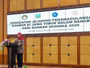 Hari Kanker Sedunia, Khofifah Tawarkan Layanan Paliatif Berbasis Pesantren