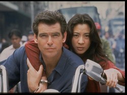 Sinopsis Film Tomorrow Never Dies, Konspirasi Media yang Memicu Perang