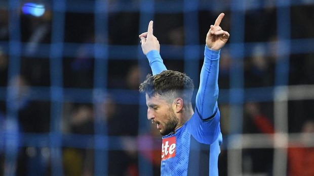 Napoli Nekat Gelar Latihan di Tengah Wabah Virus Corona