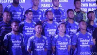 Persib juga memperkenalkan tim yang akan mengarungi Shopee Liga 1 2020. 