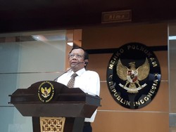 Mahfud Jamin Aparat Tak Akan Represif Tangani Aksi Buruh Tolak Omnibus Law