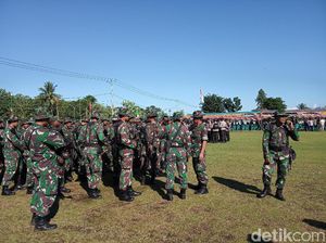 TNI-Polri Jaga Ketat DPRD Mimika Jelang Pelantikan Ketua DPRD Definitif