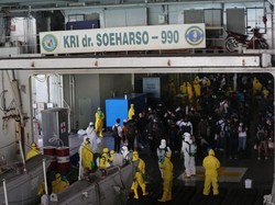 188 WNI ABK World Dream Sudah di KRI Soeharso, Dievakuasi ke Pulau Sebaru