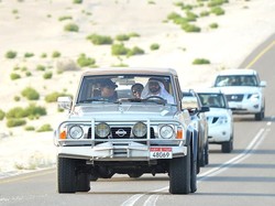 Usai Rapat di Gurun dan Berburu Pakai Elang, Prabowo Disopiri Menhan UEA