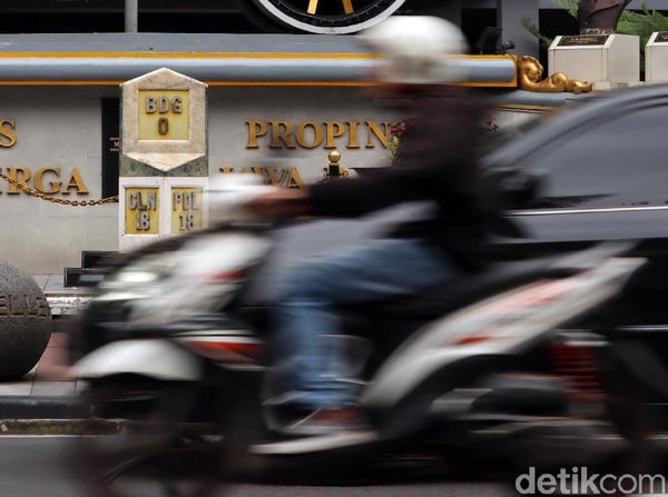 Tapak Tilas Sejarah Kota Bandung di Titik Nol Kilometer