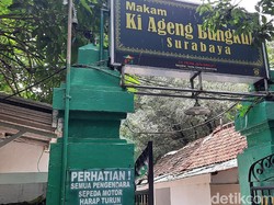 Ada Harta Karun di Makam Mbah Bungkul Surabaya