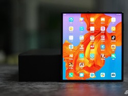 Diblokir AS, Pertumbuhan Pendapatan Huawei Seret