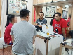 Pria yang Ditangkap Bareng Artis Vitalia Sesha Ternyata Kekasihnya