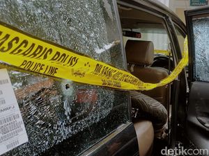 Mobil 3 Begal yang Dikirim ke Akhirat Diberondong Peluru, Ini Penampakannya Mobil 3 Begal yang Dikirim ke Akhirat Diberondong Peluru, Ini Penampakannya