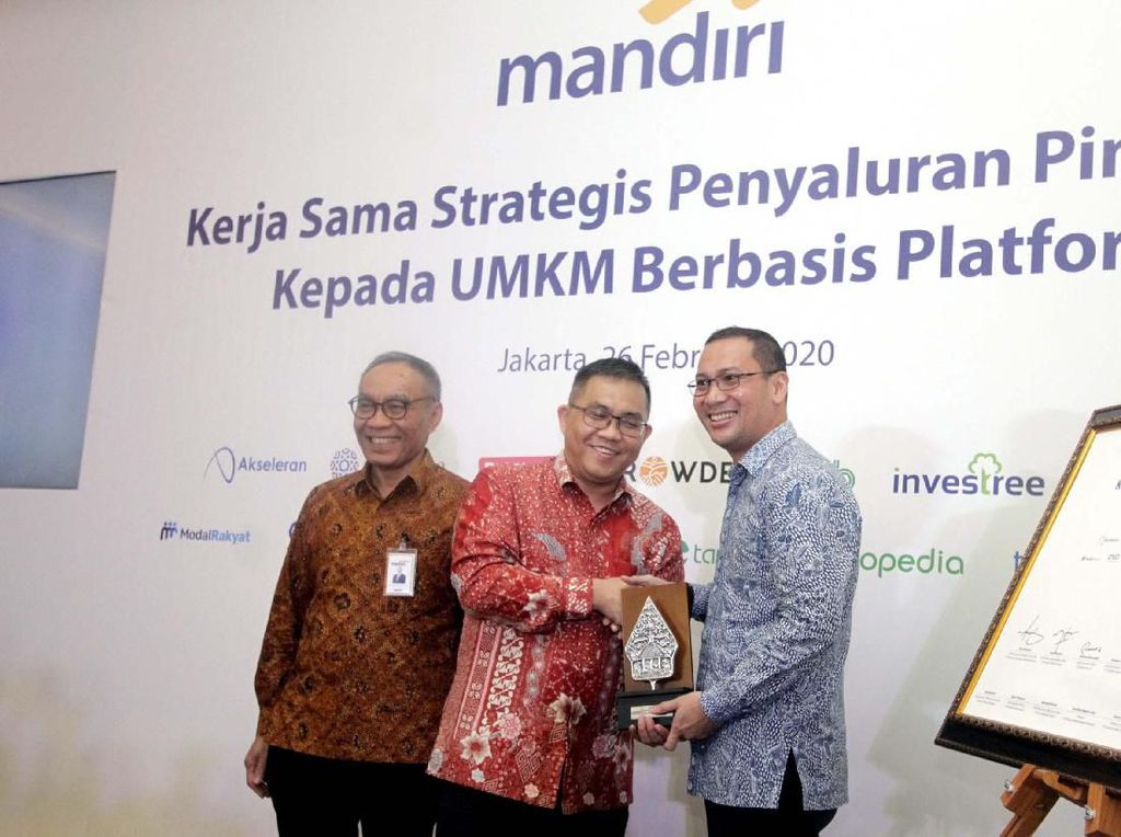 Gandeng Fintech, Bank Mandiri Salurkan Kredit ke UMKM Gandeng Fintech, Bank Mandiri Salurkan Kredit ke UMKM