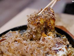 5 Jajanan Ikonik Ini Harus Dibeli Saat Belanja ke AEON Mall