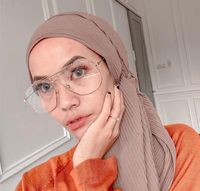 Kembali Tren, 5 Cara Memakai Hijab Pashmina yang Kekinian
