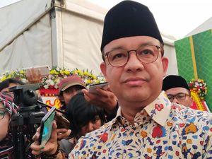 Komisi X Bandingkan Revitalisasi TIM Anies dengan Cara Jokowi Benahi PKL Komisi X Bandingkan Revitalisasi TIM Anies dengan Cara Jokowi Benahi PKL