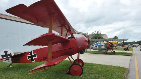 Potret Perumahan Rasa Bandara di AS