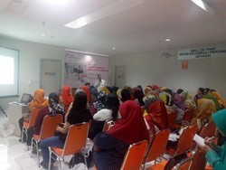 Warga Bekasi Dapat Edukasi soal Kanker Serviks dan Leptospirosis