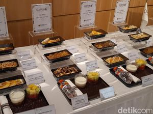 Manjakan Penumpang, Qatar Airways Perbanyak Porsi Makanan Manjakan Penumpang, Qatar Airways Perbanyak Porsi Makanan
