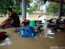 Pemkab Karawang Tetapkan Status Tanggap Darurat Banjir 14 Hari