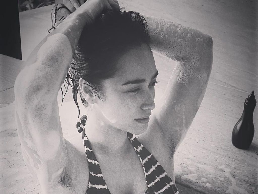 Ternyata Nggak Cukur Bulu Ketiak Seperti Alexandra Gottardo Ada Manfaatnya Lho! Ternyata Nggak Cukur Bulu Ketiak Seperti Alexandra Gottardo Ada Manfaatnya Lho!