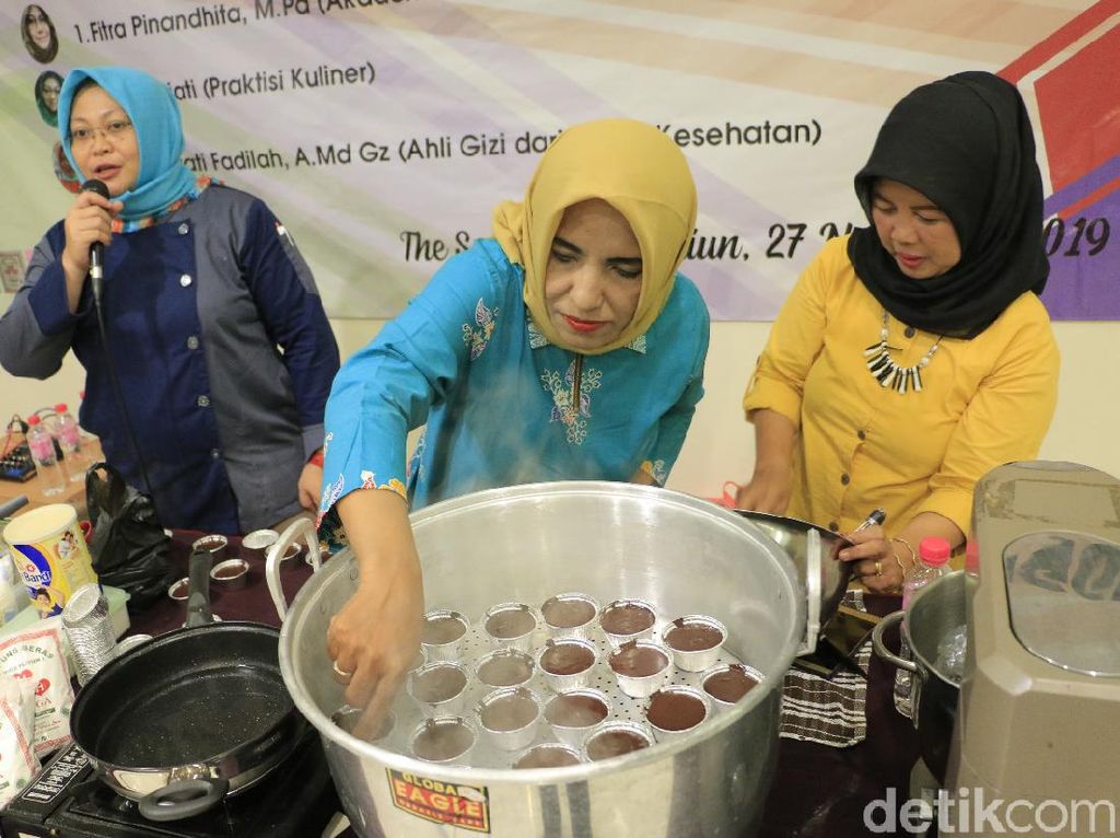 Pemkot Madiun Kurangi Pengangguran dengan Ciptakan Pengusaha Milenial Pemkot Madiun Kurangi Pengangguran dengan Ciptakan Pengusaha Milenial