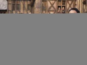 Geraldine Viswanathan Bersenang-senang Main dengan Daniel Radcliffe Geraldine Viswanathan Bersenang-senang Main dengan Daniel Radcliffe