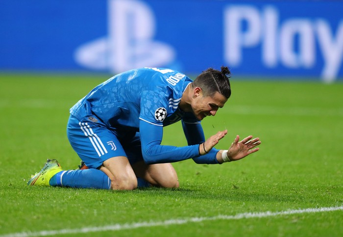 LYON, FRANCE - FEBRUARY 26: Cristiano Ronaldo of Juventus reacts during the UEFA Champions League round of 16 first leg match between Olympique Lyon and Juventus at Parc Olympique on February 26, 2020 in Lyon, France. (Photo by Catherine Ivill/Getty Images)