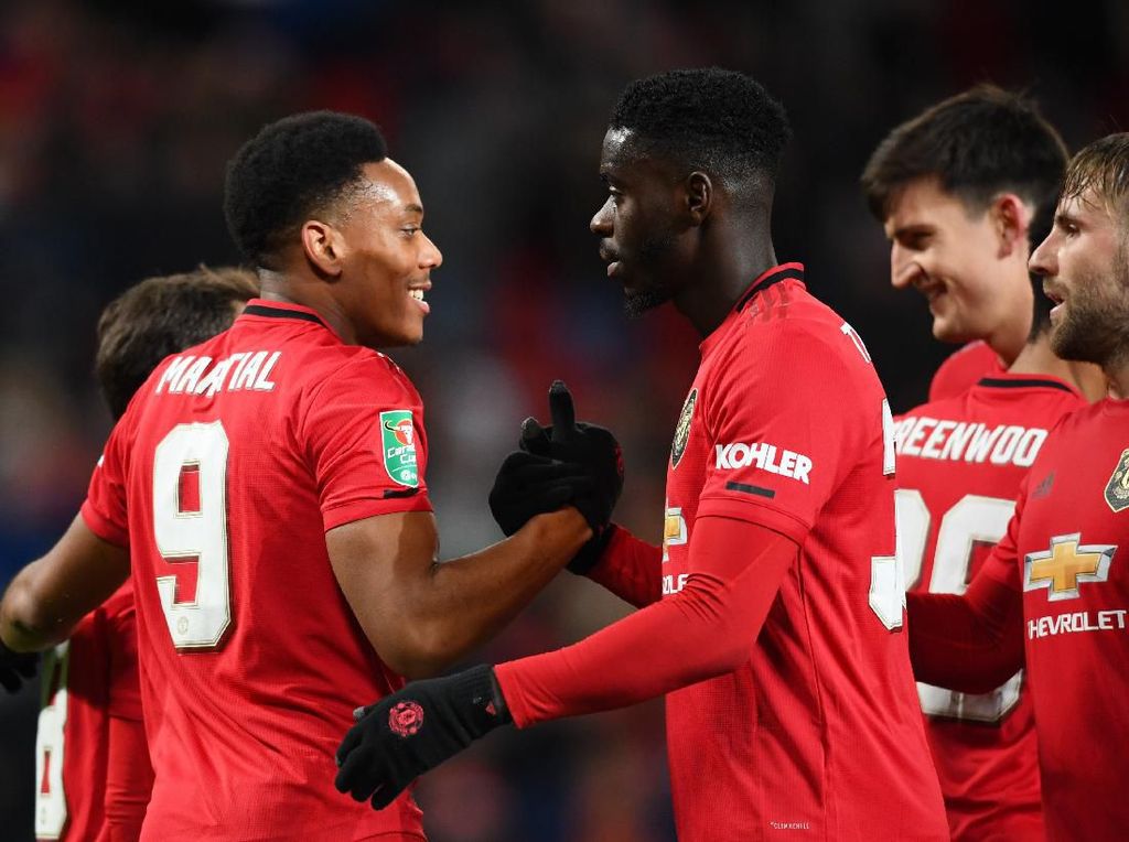 Shaw Ungkap Target Man United di Musim Ini Shaw Ungkap Target Man United di Musim Ini
