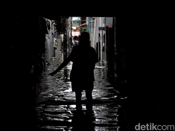 Nestapa Warga Teluk Gong yang Masih Dikepung Banjir