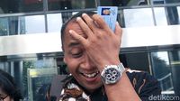 Usai Diperiksa KPK, Kalapas Kembangkuning Pamer KTP