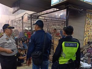 Kebakaran di Thamrin City Diduga Disebabkan Korsleting Listrik Kebakaran di Thamrin City Diduga Disebabkan Korsleting Listrik