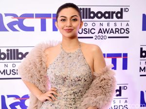 Punya 8 Sayatan di Kulit, Ariel Tatum: Aku Pernah Ada di Titik Terendah!